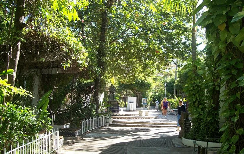 Isla del Rio Cuale