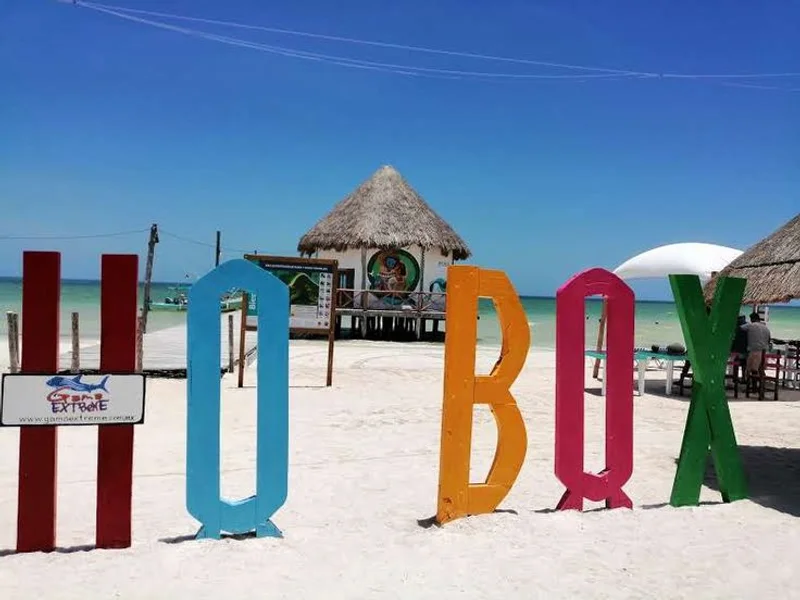 Letras Monumentales HOLBOX