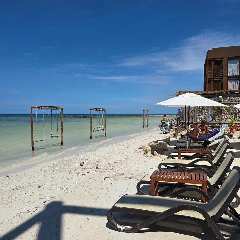 Carolinda Beach Club