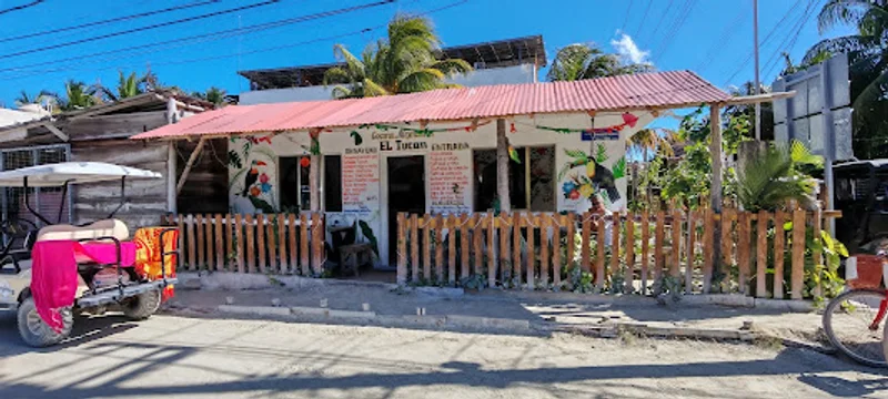 Cocina Mexicana El Tucán