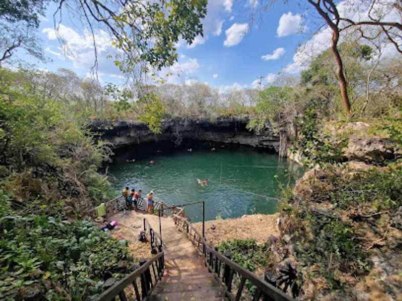 Cenote Kikil